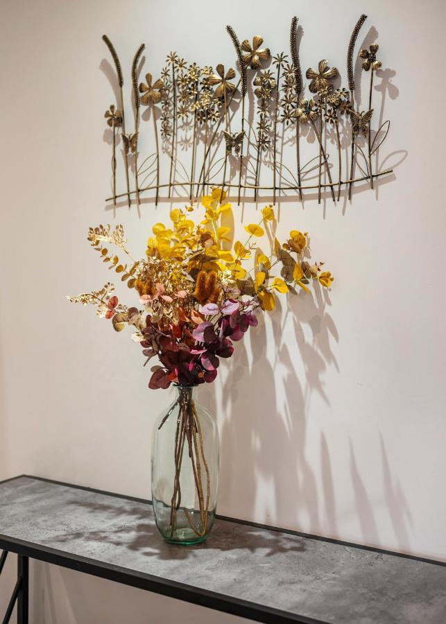 Lovely 4 Bedroom Flat In Wandsworth- ลอนดอน ภายนอก รูปภาพ