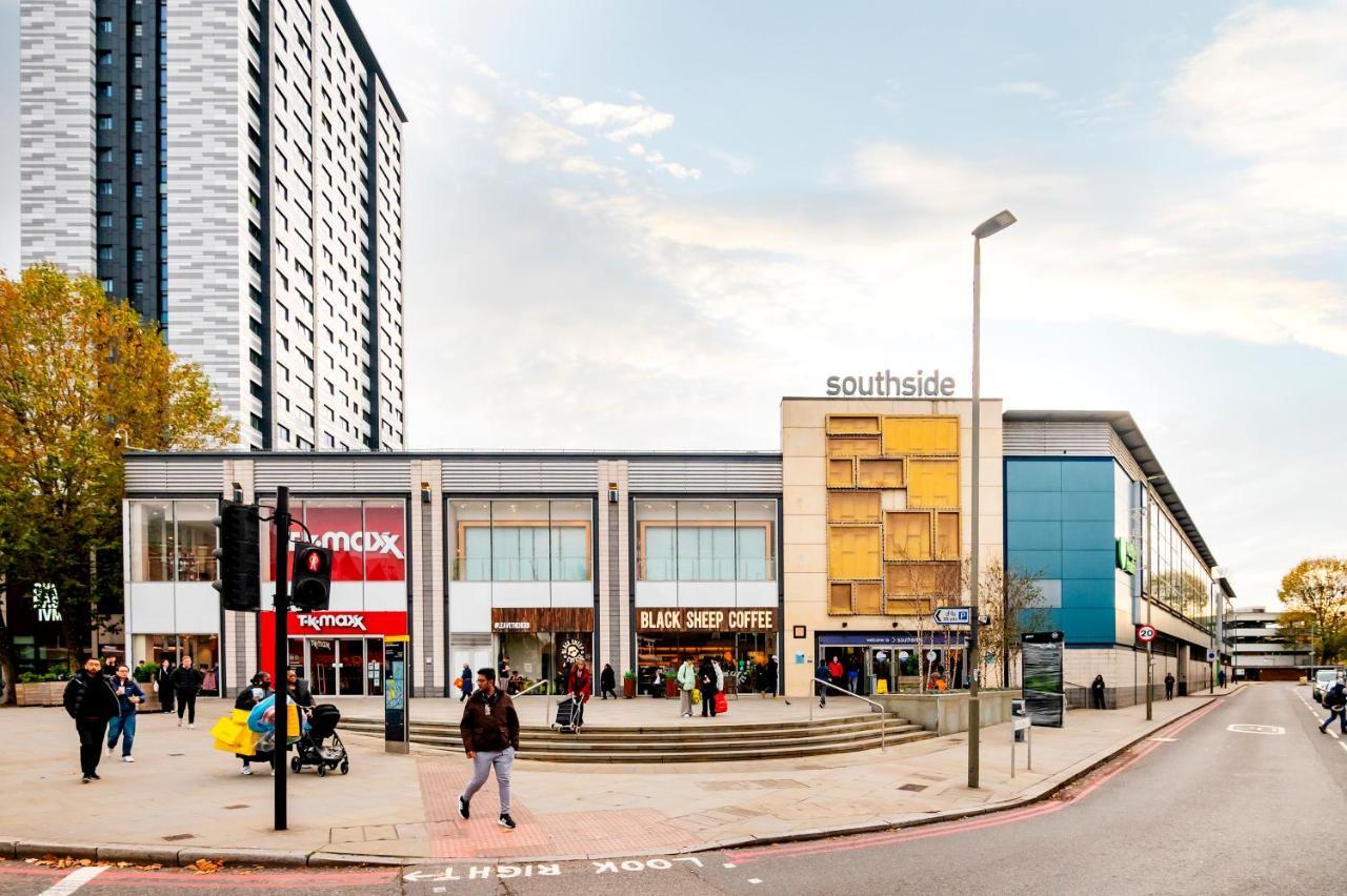 Lovely 4 Bedroom Flat In Wandsworth- ลอนดอน ภายนอก รูปภาพ